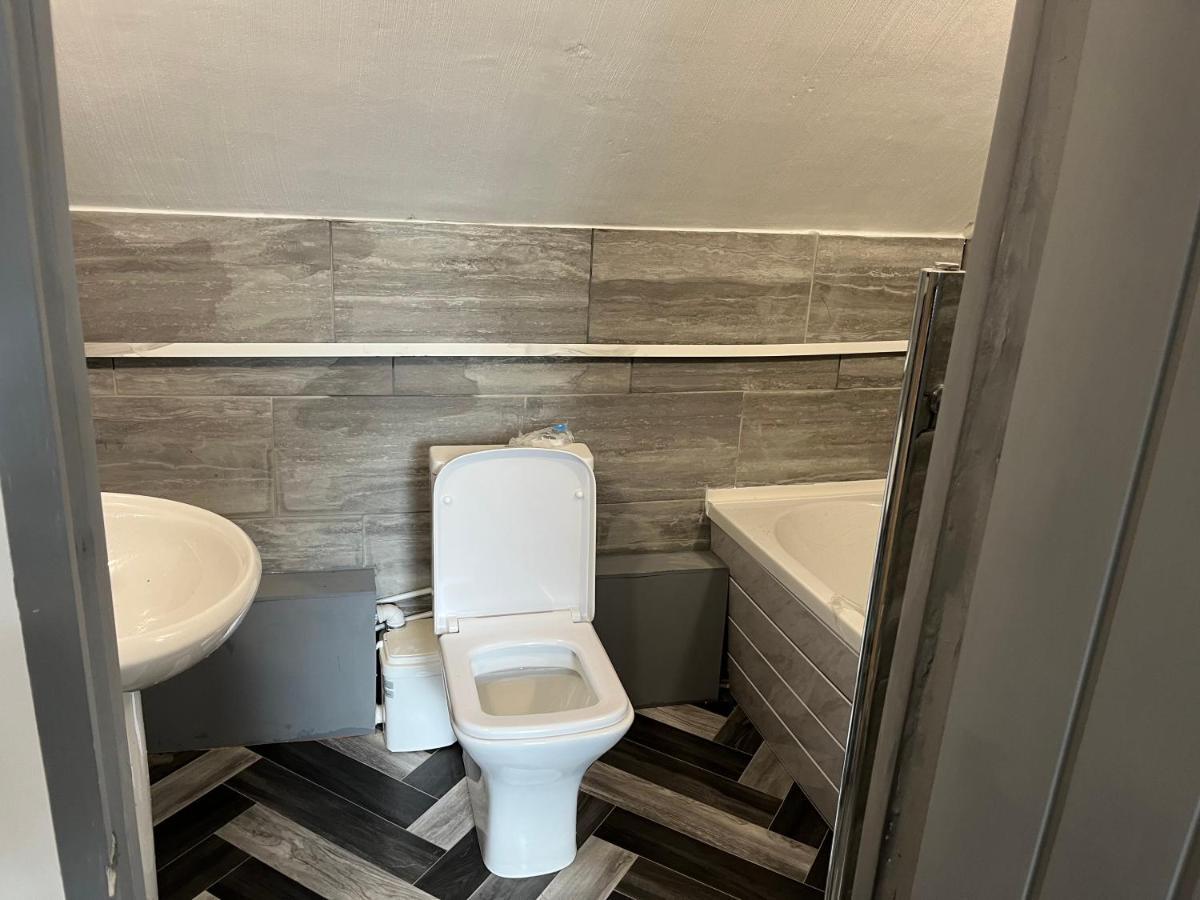 Budget Double En-Suite Bedroom Sheffield Dış mekan fotoğraf