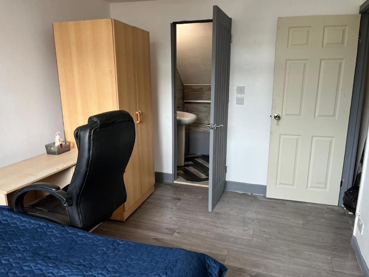 Budget Double En-Suite Bedroom Sheffield Dış mekan fotoğraf