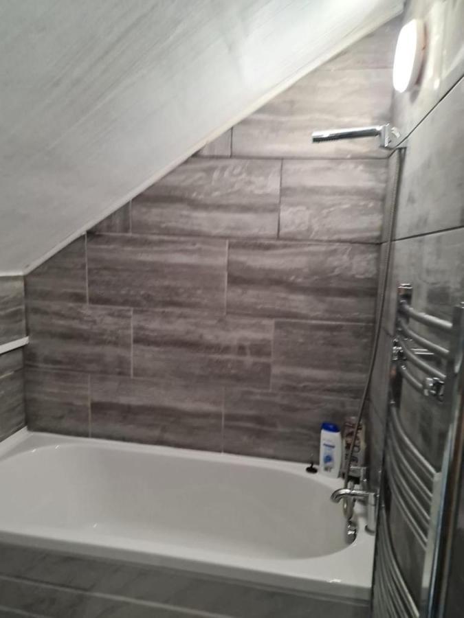 Budget Double En-Suite Bedroom Sheffield Dış mekan fotoğraf